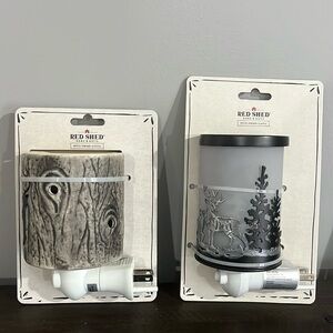 Red Shed. Two wax warmers